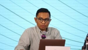 Arya Fernandes Pengamat Politik