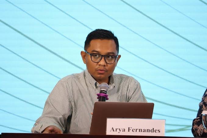 Arya Fernandes Pengamat Politik